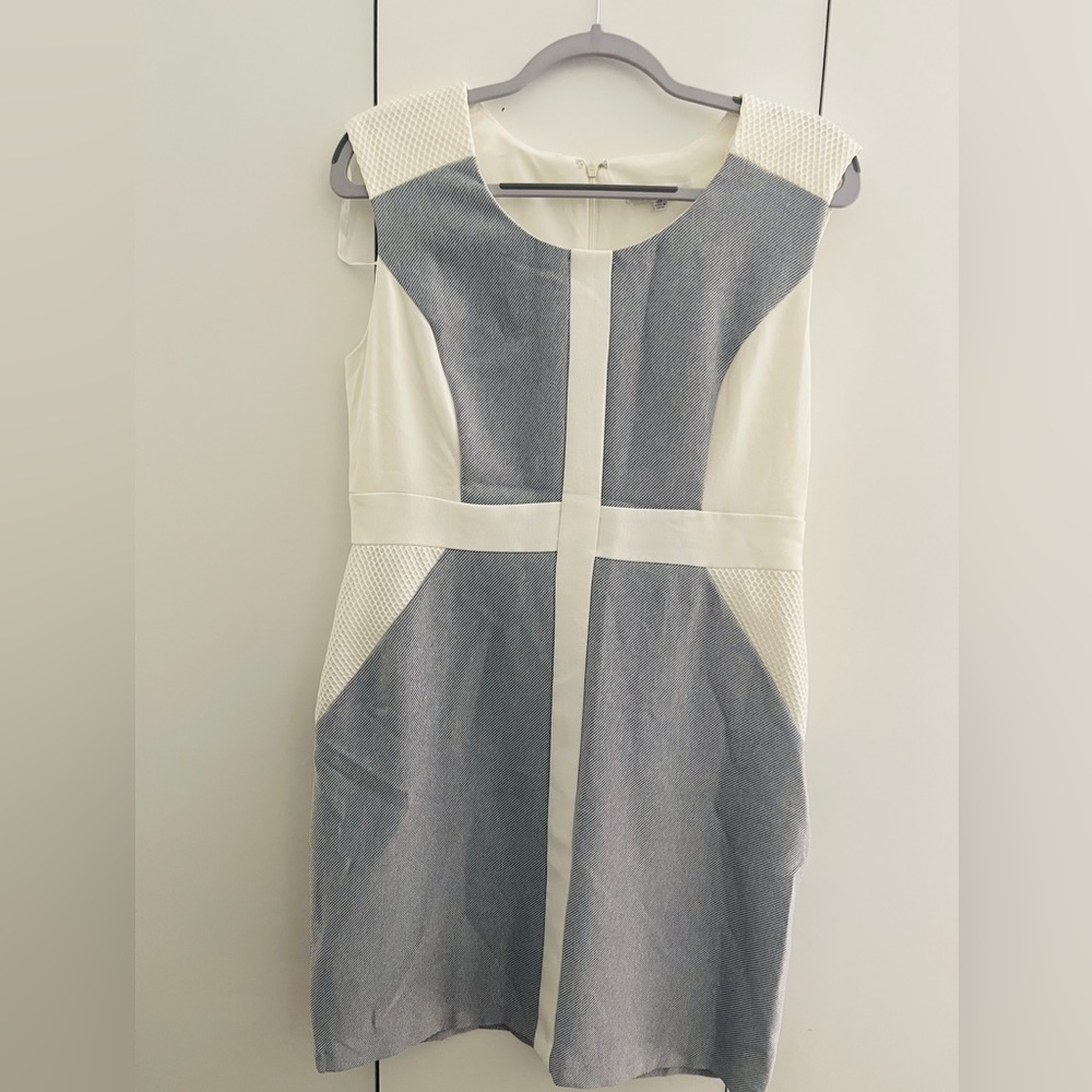 SANDRA DARREN Dress